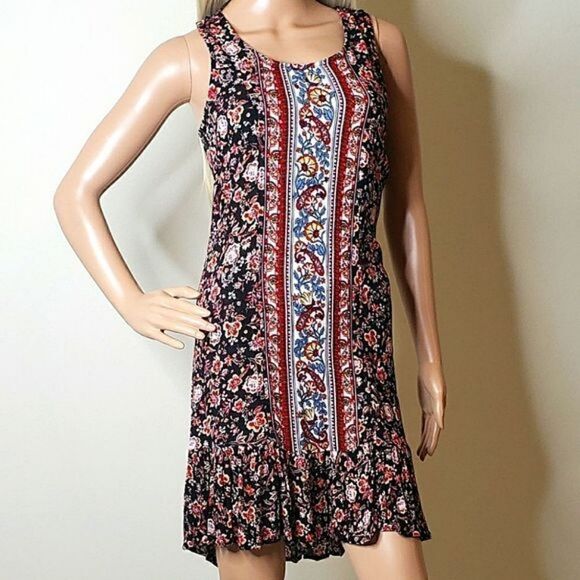 Xhileration Floral/Paisley Patterned Ruffle Trim Sleevless Dress - Picture 2 of 9